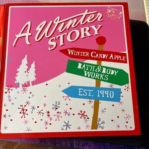 NWOT Bath & Body Works - Winter Candy Apple Kit